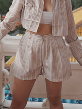 Load image into Gallery viewer, WOMEN’s LINER SHORTS - BROWN