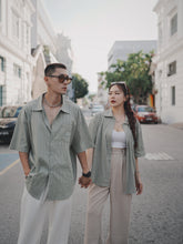 Load image into Gallery viewer, STOCKHOLM UNISEX BLOUSES - GREEN
