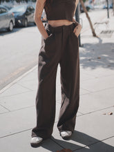 Load image into Gallery viewer, VINTAGE WAFFLE UNISEX TROUSERS - DARK CHO