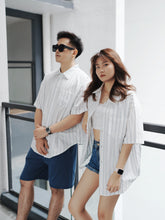 Load image into Gallery viewer, PONY STRIPED BLOUSES - SHORT SLEEVE
