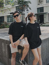 Load image into Gallery viewer, GRAFFICORE OVERSIZED UNISEX TEE - BLACK
