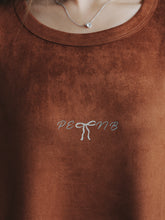 Load image into Gallery viewer, WOMEN’S OD SUEDE SINGLETS - BROWN
