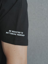 Load image into Gallery viewer, MEN’S FLOW TEE - BLACK
