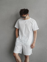 Load image into Gallery viewer, MEN’S FLOW TEE - WHITE
