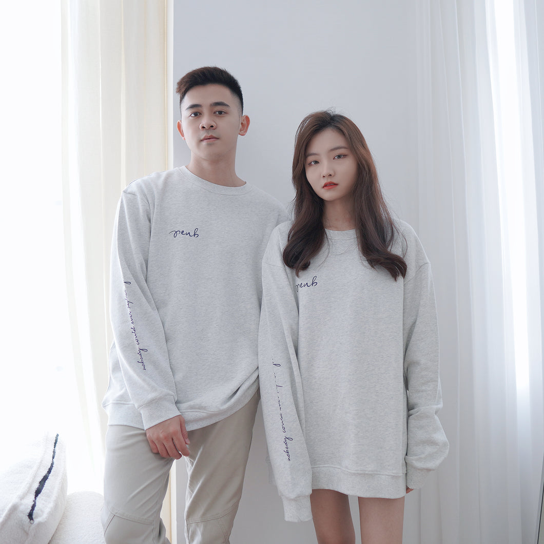 IRREPLACEABLE UNISEX SWEATER - GREY