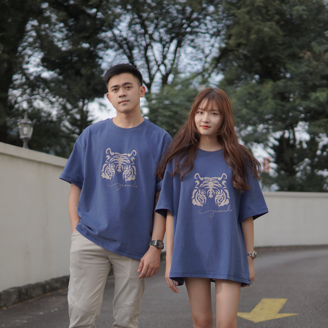 Conqueror Unisex Oversize Tee - Night Blue