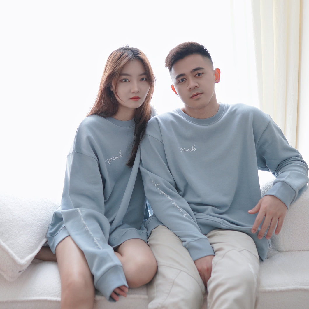 IRREPLACEABLE UNISEX SWEATER - BLUE